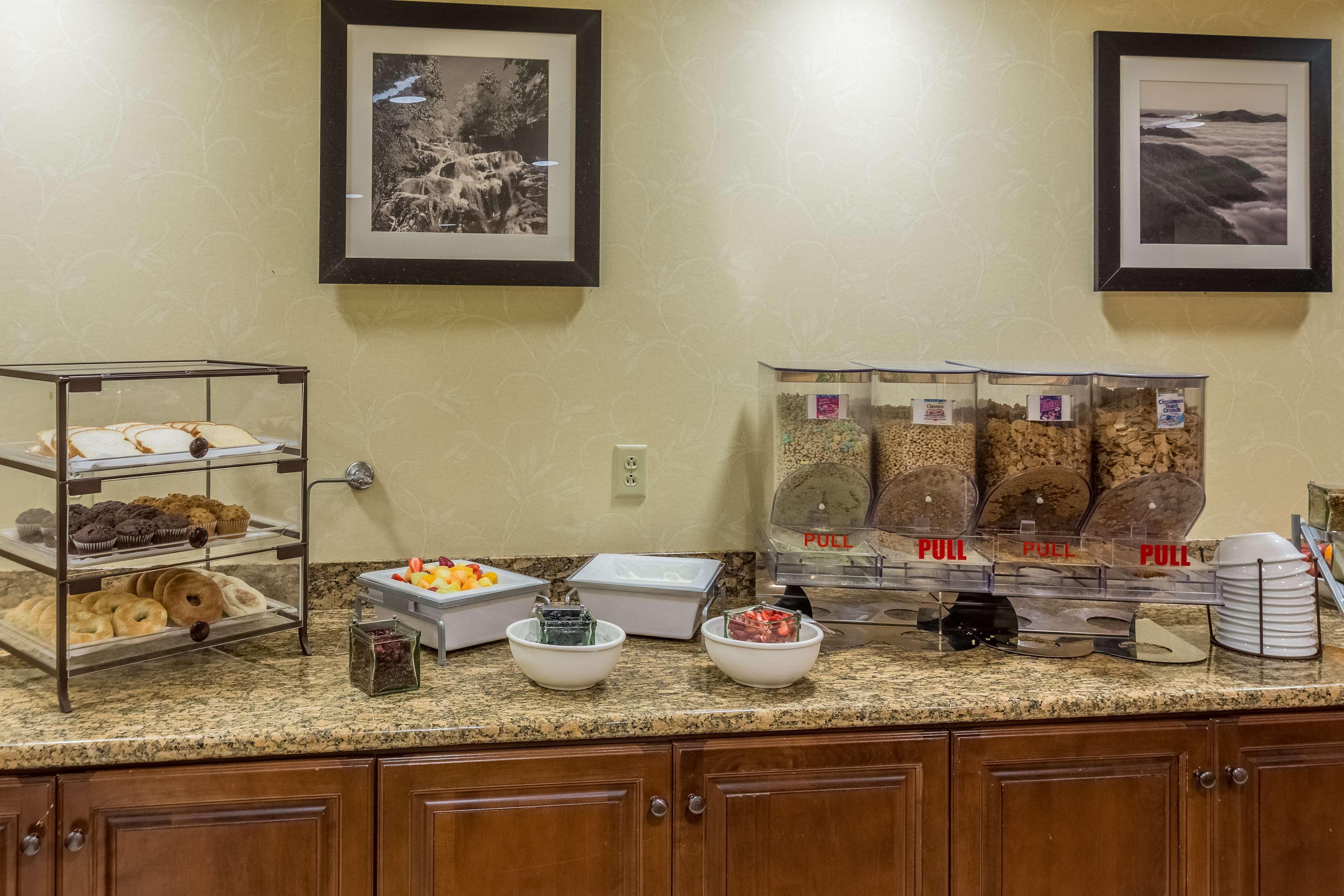 Country Inn & Suites By Radisson, Knoxville At Cedar Bluff, Tn 외부 사진